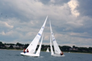 Pederson/Pederson cross Herrmann/Ruhm in Race 5